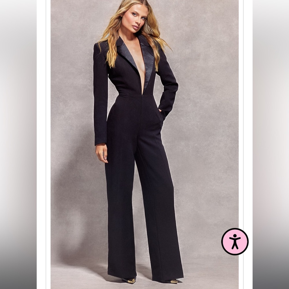 PrettyLittleThing Black Deep V Jumpsuit